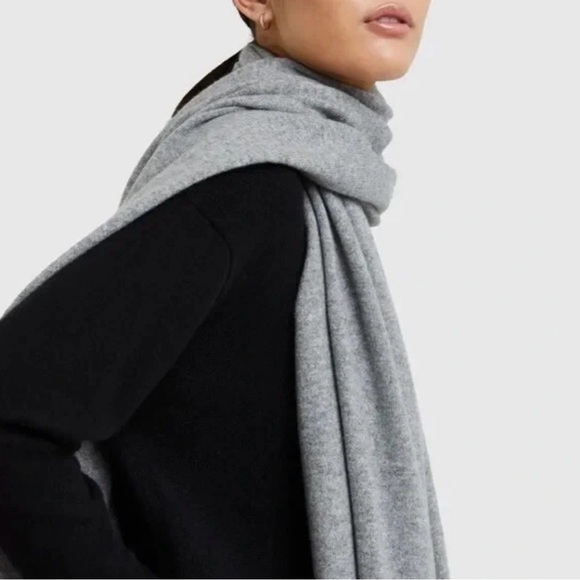 Tahari Accessories - Tahari 100% Cashmere Knit Scarf Heather Gray 72x12